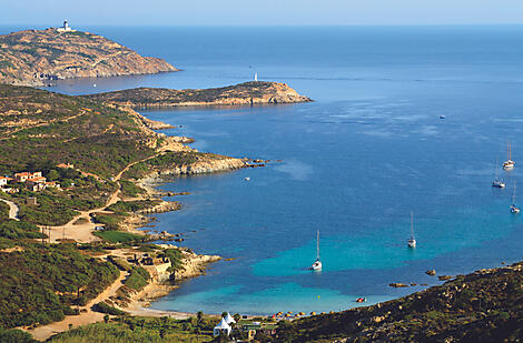 Total solar eclipse in the Mediterranean-iStock_000007203092Medium.jpg