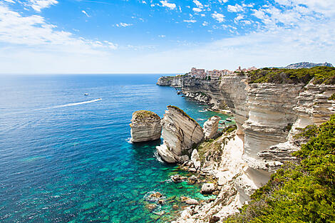 Total solar eclipse in the Mediterranean-iStock-596090800.jpg