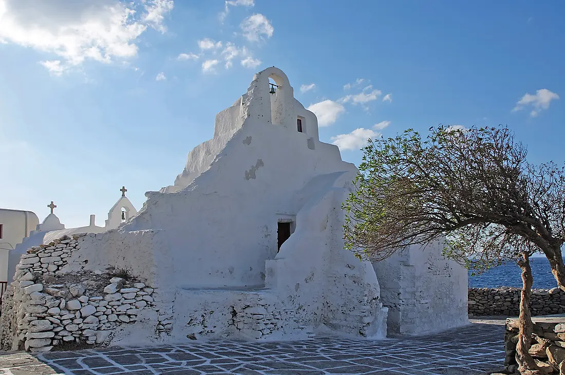 Cruising the Greek Islands of the Southern Aegean – with Smithsonian Journeys