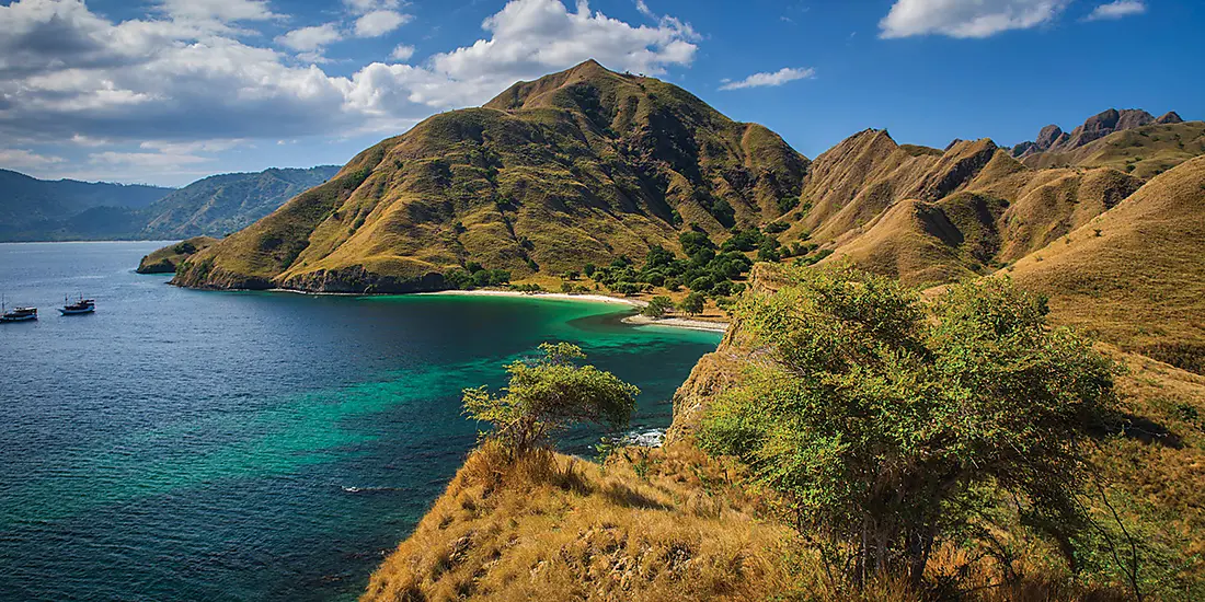 Voyage to Indonesia: Dragons, Reefs, and the Spice Islands – with Smithsonian Journeys