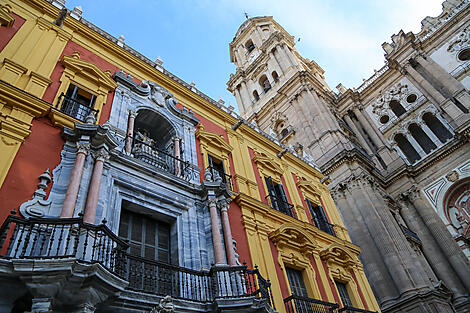 Iberian Peninsula & Sicily-N°-1144_Y071021_Malaga_Espagne@Studio PONANT-Laure PATRICOT.jpg