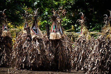 Hidden treasures of New Zealand and Vanuatu-No_2196-S111122-Honiara-Cairns©StudioPONANT-CoupezMargaux.jpg