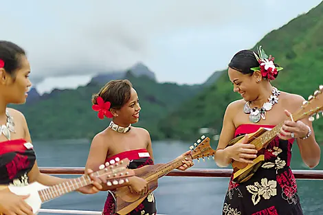 Marquises, Tuamotu et îles de la Société-CG.C_Gauguines_1508.jpg