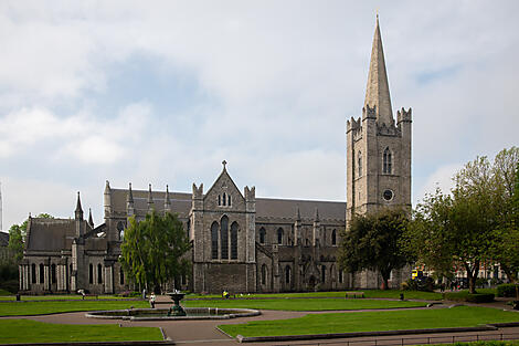 British archipelagos and Celtic shores-No-2686_EC110524_Dublin©StudioPONANT_ThibaultGarnier.jpg