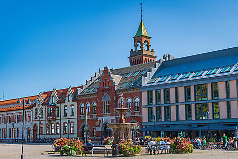 Legendary Lands and Northern Cities-AdobeStock_660925068.jpeg