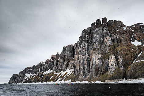 In the ice of the Arctic, from Greenland to Svalbard-N°0122_O150622_Longyearbyen-Longyearbyen©StudioPONANT_Morgane Monneret.jpg
