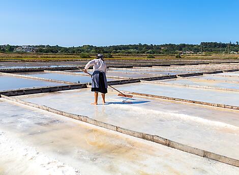 Summer Escapes: From the North Sea to the Iberian Peninsula-AdobeStock_221148307.jpeg