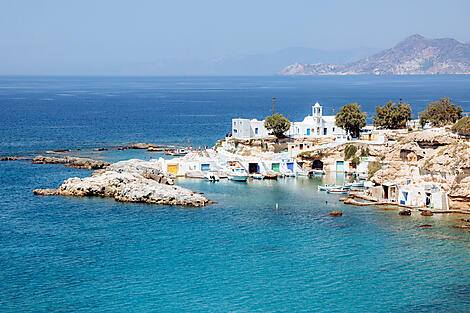 Jazz at Sea in the Aegean -0O5A2145_au180724_austral_cyclades_milos_Firopotamos_grece_mediterrannee©ponant_julien_fabro.jpg