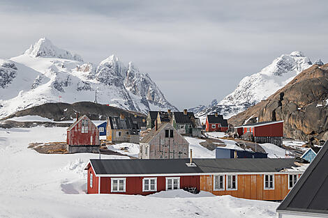 Disko Bay: Meeting the Inuit & Discovering the Unknown-No-2213_CC210325_Aappilattoq©StudioPONANT_MorganeMonneret.jpg