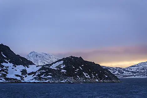 Zum Ende des Winters, vom Sankt-Lorenz-Strom nach Grönland-No-2053_CC210325_Qaqortoq©StudioPONANT_MorganeMonneret - Copie.jpg