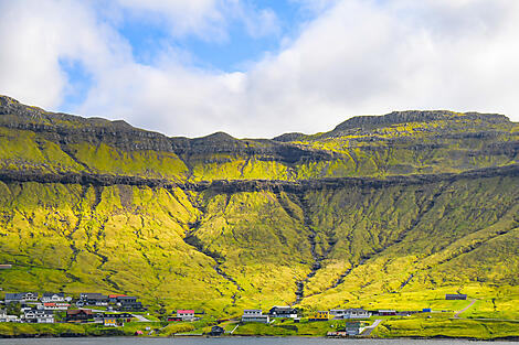 The wild archipelagos of the North Atlantic -N°2185_EE270523_Glasgow-Reykjavik©StudioPONANT_EmmyAPOUX.jpg