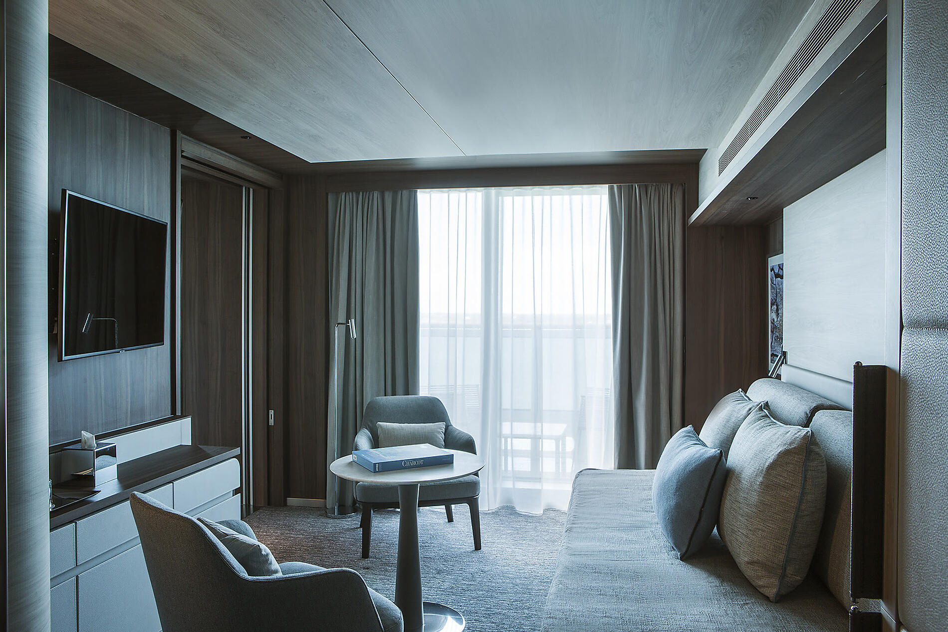 Prestige Suite